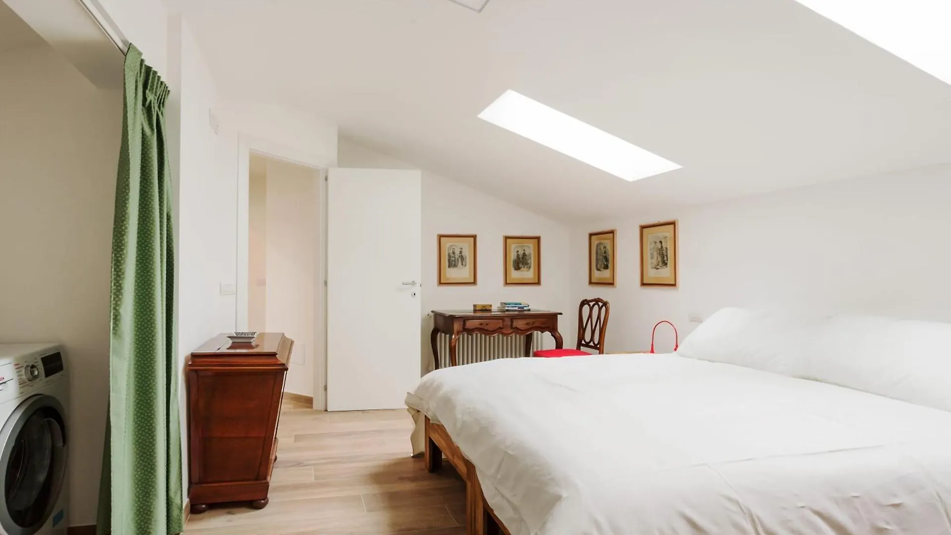 Amazing Flat With Big Terrace And Private Car Park Apartment Verona 0*,  Italy