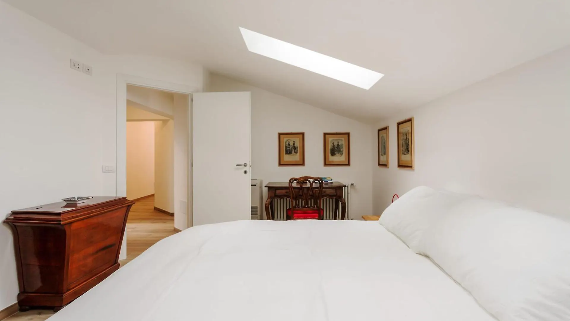 Amazing Flat With Big Terrace And Private Car Park Daire Verona İtalya