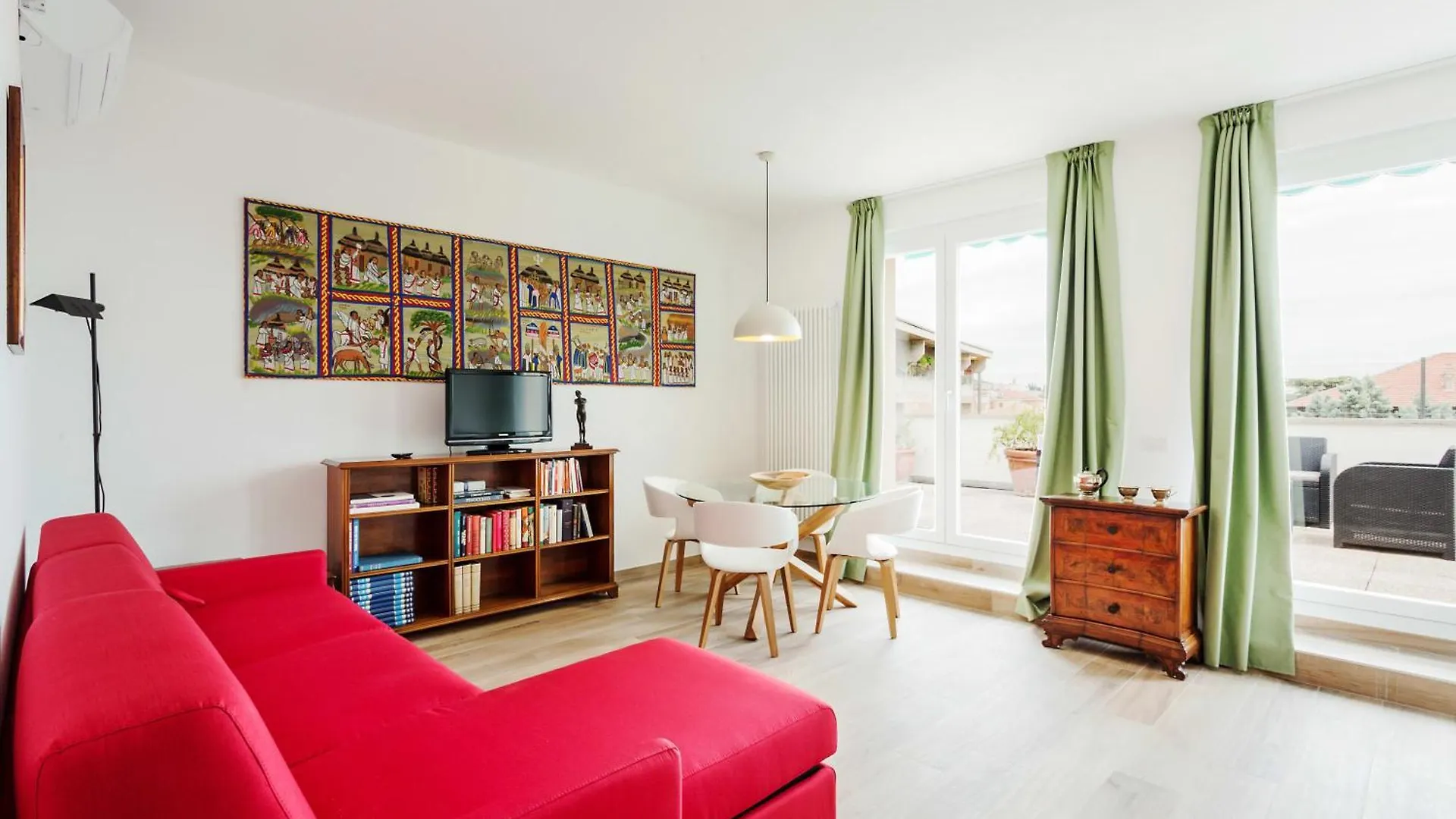 Amazing Flat With Big Terrace And Private Car Park Daire Verona